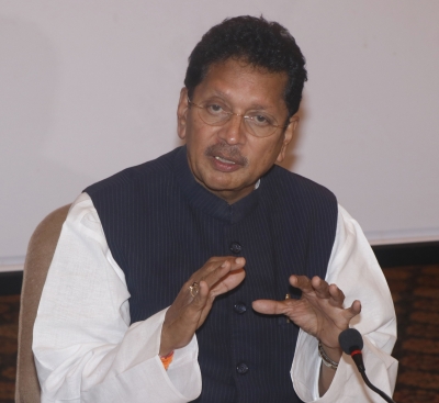  We Will Not Merge With Any Party, Will Remain In Shiv Sena: Deepak Kesarkar-TeluguStop.com