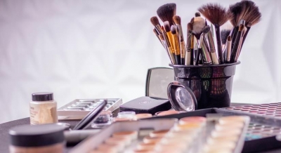  Why It's Important To Invest In High-quality Makeup Products-TeluguStop.com