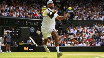  Wimbledon 2022: Kyrgios Reaches Quarterfinals After Early Scare-TeluguStop.com