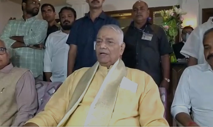 Thanks To The Cm Who Gave Us Full Support..yashwant Sinha , Yashwant Sinha, Pres Thanks To The Cm Who Gave Us Full Support..yashwant Sinha , Yashwant Sinha, Pres-TeluguStop.com