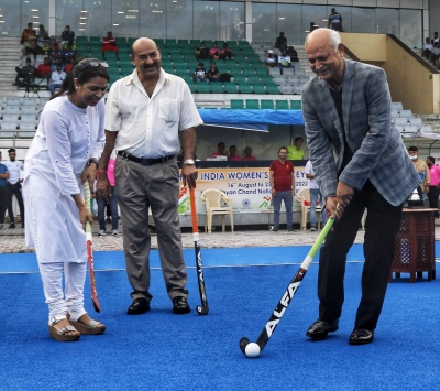  1980 Olympics Gold Medallist Zafar Iqbal Declares Khelo India Women's Hockey Lea-TeluguStop.com