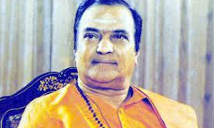 Telugu Chiranjeevi, Devi Varaprasad, Rambha, Ramya Krishna, Sr Ntr, Tollywood-Te Telugu Chiranjeevi, Devi Varaprasad, Rambha, Ramya Krishna, Sr Ntr, Tollywood-Te