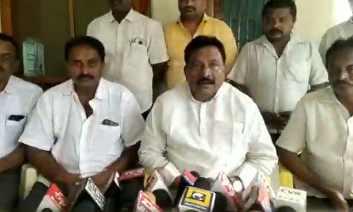  Former Minister, Tdp Politburo Member Nimmakayala Chinarajappa Press Meet Points-TeluguStop.com