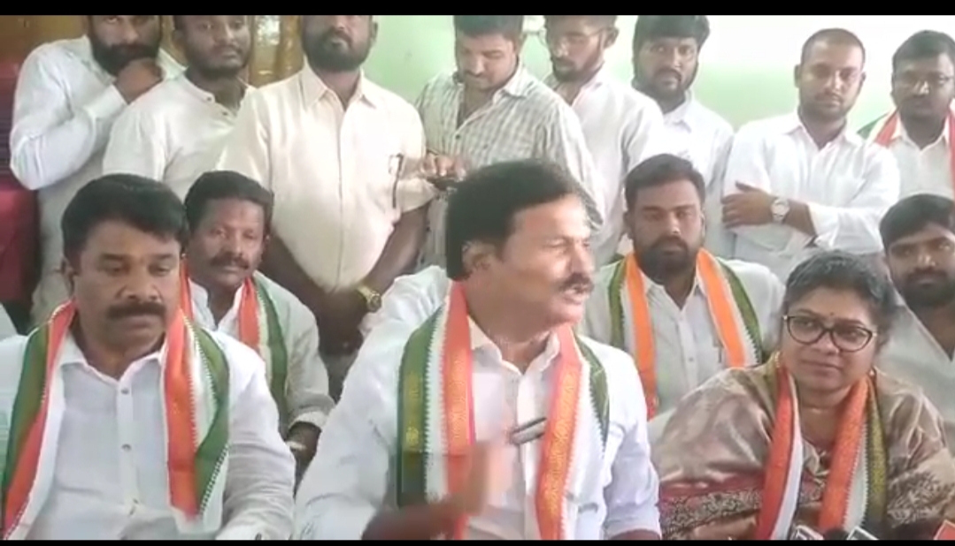  Congress Traitor Rajagopal Reddy-TeluguStop.com