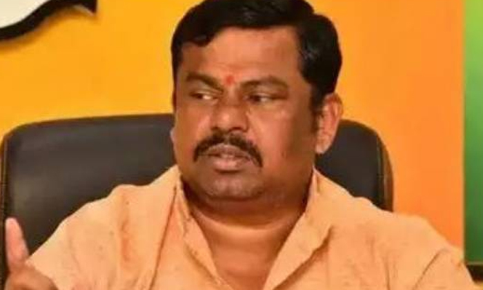  Police Arrested Rajasingh Second Time ,ktr, Rajasingh-TeluguStop.com