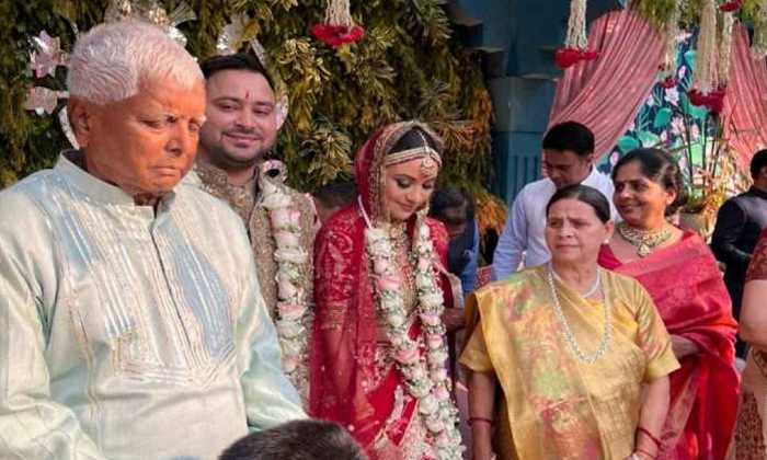  Lalu Prasad Yadav Lucky Charm Daughter In Law Rajasri Joined The Family Details,-TeluguStop.com