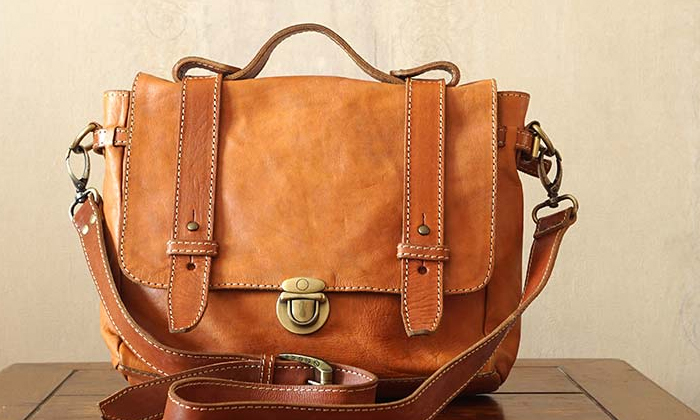 By Following These Tips You Can Preserve Your Leather Handbag For Years , Leathe By Following These Tips You Can Preserve Your Leather Handbag For Years , Leathe-TeluguStop.com