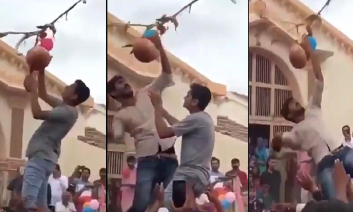  Funny Matki Video Krishnashtami Goes Viral In Social Media,matki Video,social Me-TeluguStop.com