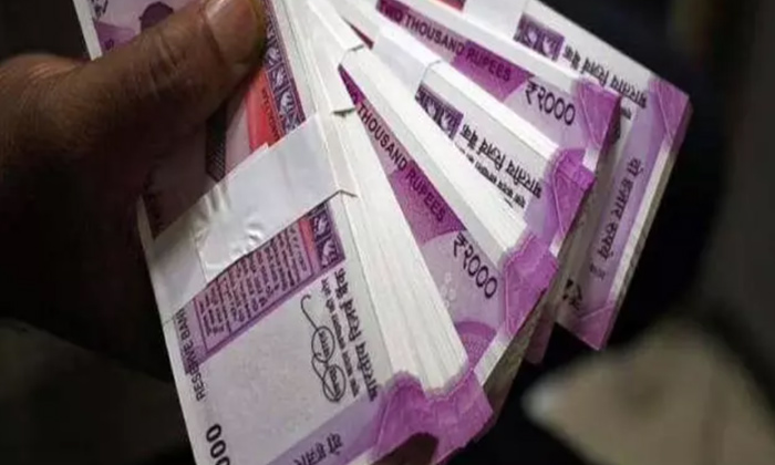  Nri Remittances Uttar Pradesh And Bihar To Take Over Kerala?,nri Remittances,nr-TeluguStop.com