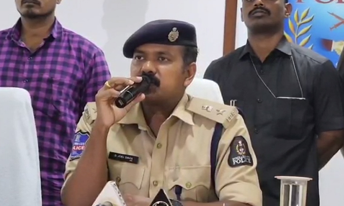  Police Arrested The Accused Of Murder Attempt On Armor Mla Jeevan Reddy Details,-TeluguStop.com