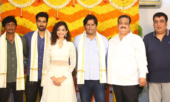  Shree Abhishek Pictures- Abhishek Nama- Santhosh Kata- Sangeet Shobhan's New Fil-TeluguStop.com