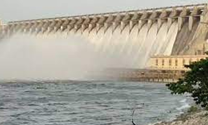  Heavy Flood For Sagar Project , Sagar Project, Nagarjuna Sagar, Nalgonda, Heavy-TeluguStop.com