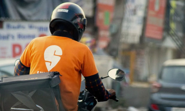  Swiggy's New Policy For Staff  Opportunity To Do A Different Job , Swiggy New Ru-TeluguStop.com