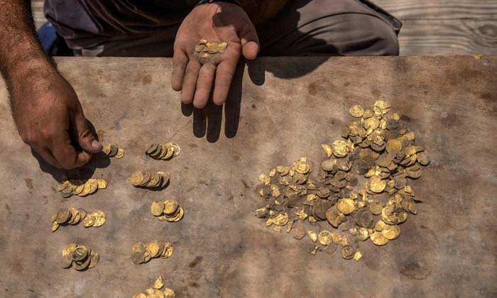 Telugu Gold Coin, Gold Treasure, Laborers, Madhya Pradesh, Latest-Latest News -