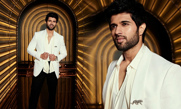  Vijay Devarakonda Created Another Record On Instagram, Vijay Devarakonda ,instag-TeluguStop.com