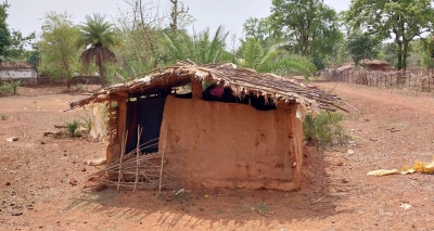  A Lonely Period: Chhattisgarh's Tribal Villages Still Isolate Menstruating Women-TeluguStop.com