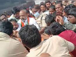  Bjp Chief Bandi Sanjay Arrested-TeluguStop.com