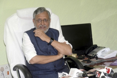  Bihar Minister Accuses Sushil Modi Of Land Grab-TeluguStop.com