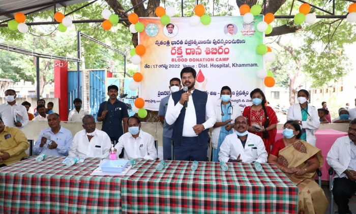  Among All Blood Donations, Blood Donors Are Equal To Life Donors: District Coll-TeluguStop.com