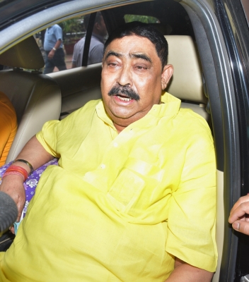  Cbi Confiscates Tmc Leader Anubrata Mondal's Fds Worth Over Rs 16 Cr-TeluguStop.com