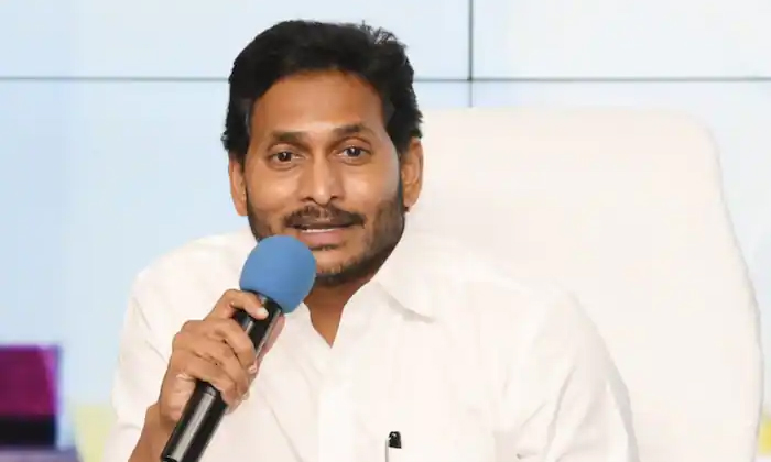 Telugu Amitab Bachhan, Apcm, Bandi Sanjay, Bontu Ram Mohan, Cm Kcr, Corona, Cwc,