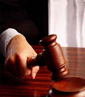  Court Grants Imran Protective Bail Till Thursday In Terror Case-TeluguStop.com