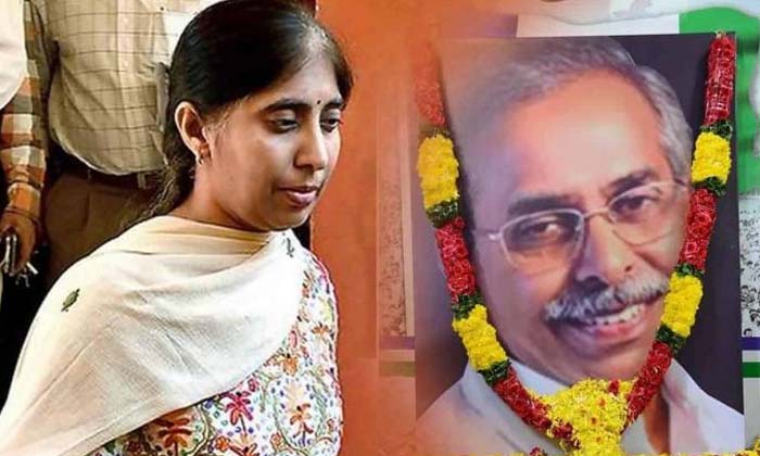  No Progress In Cbi Investigation: Ys Viveka's Daughter , Cbi, Sunitha Reddy, Su-TeluguStop.com