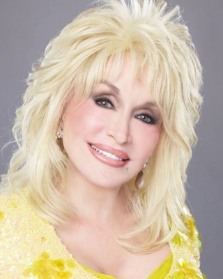  Dolly Parton Excited To Launch New Roller Coaster At Dollywood-TeluguStop.com