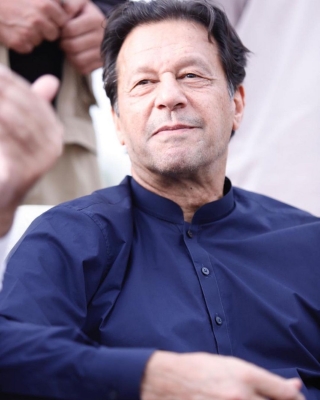  Fir Lodged Against Imran Khan Over Threats Hurled At Police, Judiciary And Burea-TeluguStop.com