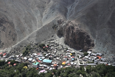 Floods In Iran Leave At Least 90 Dead, 8 Missing Floods In Iran Leave At Least 90 Dead, 8 Missing-TeluguStop.com