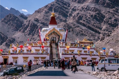  'har Ghar Tiranga' Event Celebrated In Prominent Monasteries In Ladakh-TeluguStop.com