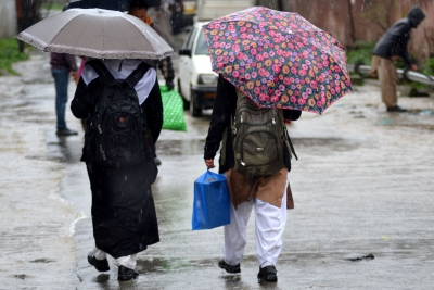  Heavy Rain In Jammu, Moderate In Kashmir Likely-TeluguStop.com