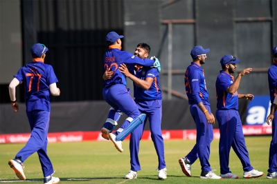  Ind V Zim, 3rd Odi: India Survive Sikandar Raza Scare To Win By 13 Runs, Secure-TeluguStop.com