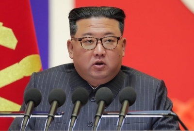 Kim Jong-un Suffered From Fever During Covid Outbreak: Report-TeluguStop.com