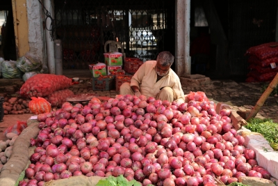  Lahore Traders Seek Permission For Vegetable Import From India-TeluguStop.com