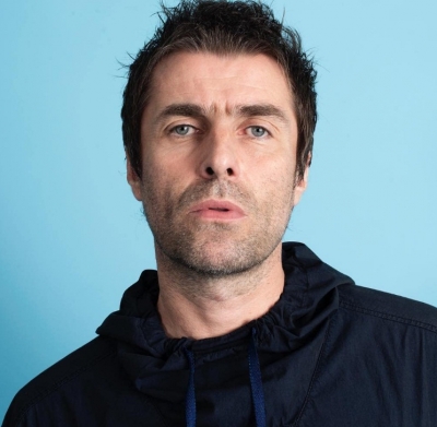  Liam Gallagher Stopped Playing Violin Over Bully Fears-TeluguStop.com