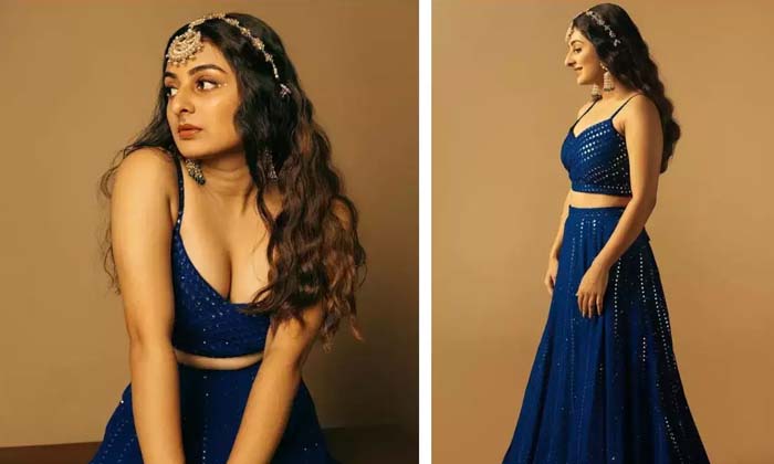 Malayalam Actress Esther Anil Latest Beautiful Pics Viral , Ester Anil , Latest Malayalam Actress Esther Anil Latest Beautiful Pics Viral , Ester Anil , Latest-TeluguStop.com