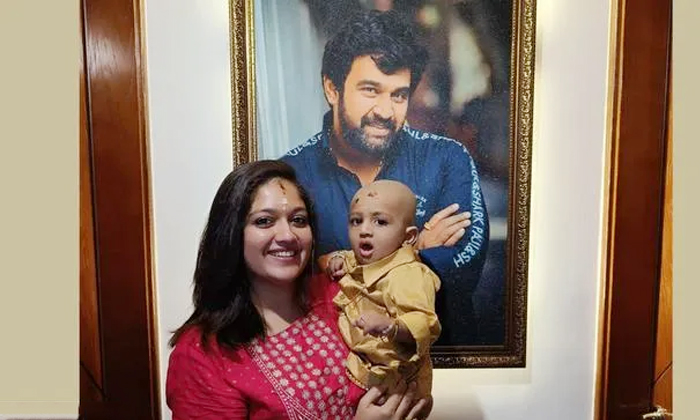  Meghana Raj Inked Late Chiranjeevi Sarja And His Son Ryan Names Details, Meghana-TeluguStop.com