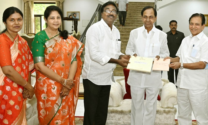  Minister Puvvada Ajay Kumar Invitation To Chief Minister Kcr , Minister Puvvada-TeluguStop.com