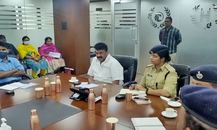  Minister Talasani Srinivas Yadav Review Meeting On Vinayaka Chavithi Celebration-TeluguStop.com