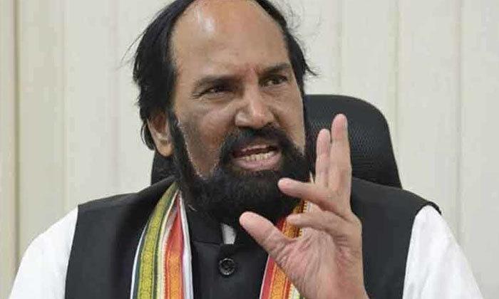  Congress Mp Slams Pm Modi's Speech , Congress Mp, Cm Kcr, Congress, Modi Speech,-TeluguStop.com