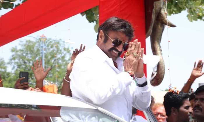 Telugu Balayya, Balayya Fan, Wishes, Hindupuram, Nandamuri Fans, Vasudhara-Movie