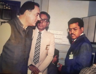 Operation Black Thunder In Focus As Old Pic Of Ajit Doval With Rajiv Gandhi Goes Operation Black Thunder In Focus As Old Pic Of Ajit Doval With Rajiv Gandhi Goes-TeluguStop.com