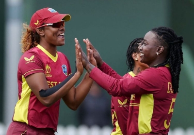  Opportunity For One Of The Other Girls To Get A Spot In Team: Matthews On Dottin-TeluguStop.com