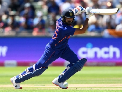  Rohit Sharma Indicates He Should Recover From Back Issues Before The Fourth T20i-TeluguStop.com