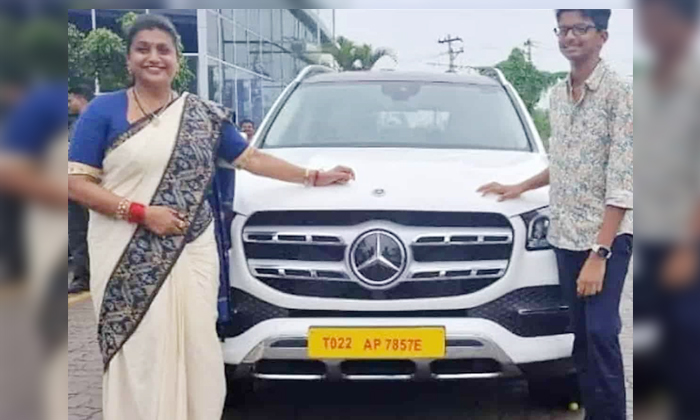  Roja Shocking Comments On Jabardasth Remuneration Details, Jabardasth,roja,racha-TeluguStop.com