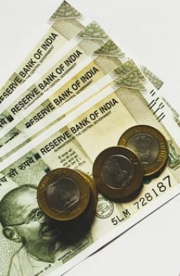  Rupee's Upside May Limit On Corporate Outflows; Local Unit Ends 22 Paise Up-TeluguStop.com