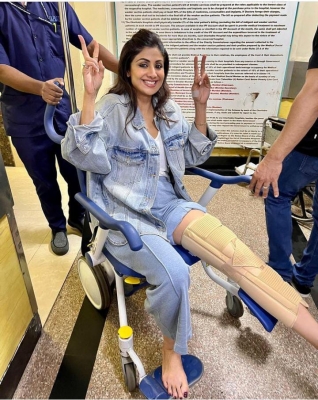  Shilpa Shetty Fractures Leg During Shoot-TeluguStop.com