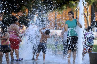  Southern California Hit By Severe Heat Wave-TeluguStop.com