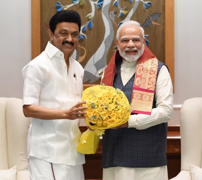  Tamil Nadu Cm Stalin Calls On Pm Modi-TeluguStop.com